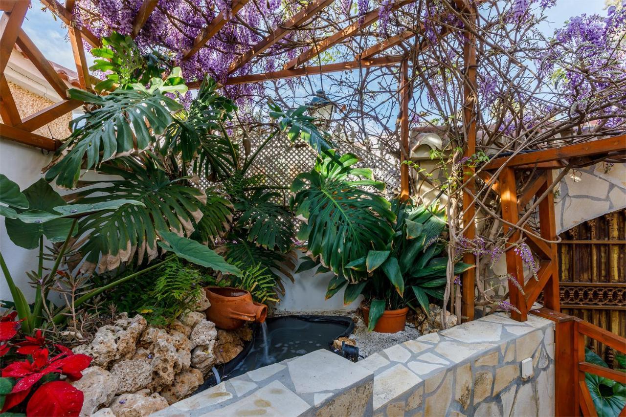 Villa La Orilla Benajarafe Bagian luar foto