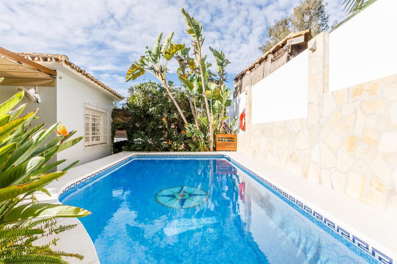 Villa La Orilla Benajarafe Bagian luar foto