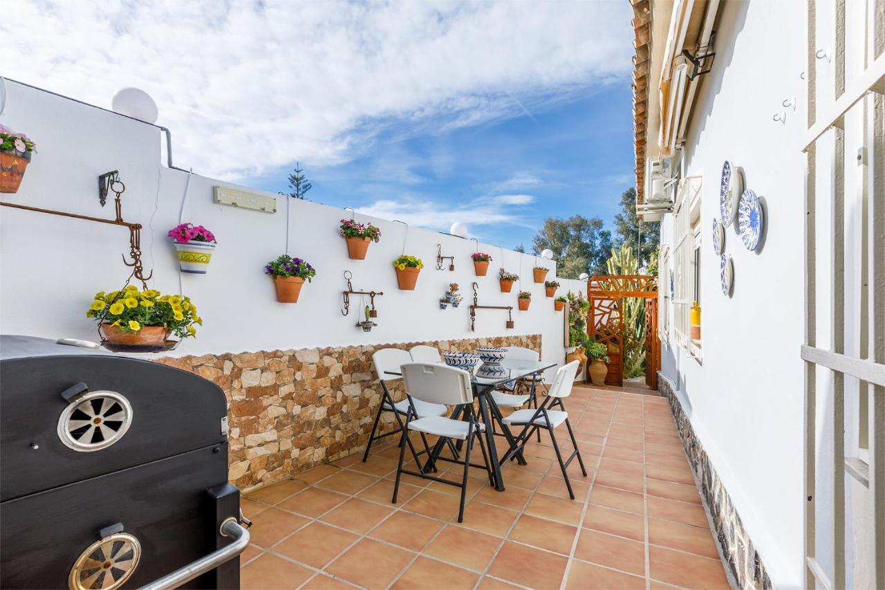 Villa La Orilla Benajarafe Bagian luar foto